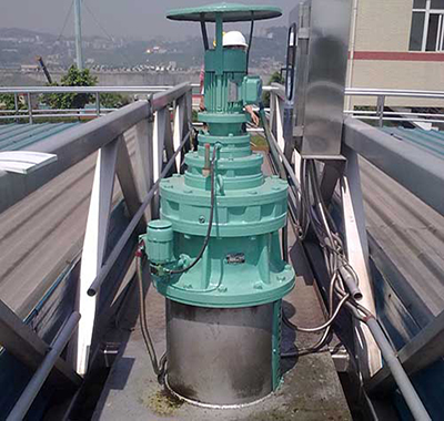 博宇環保-中心傳動濃縮機.jpg 博宇環保-中心傳動濃縮機.jpg